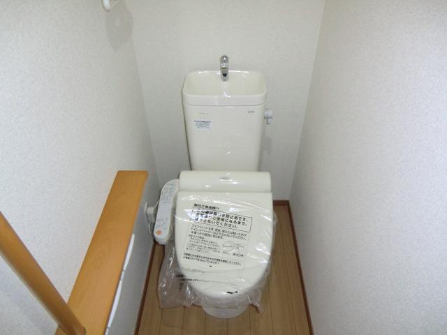 Other Equipment. Local photos (toilet)