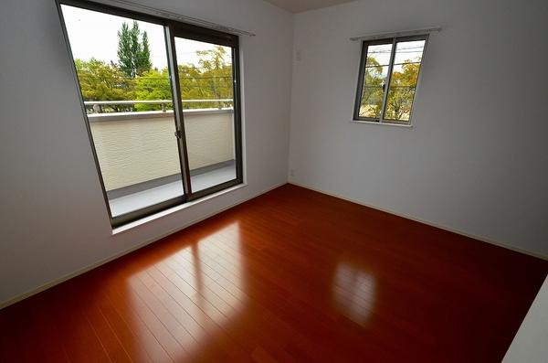 Non-living room. A No. 2 floor land Western-style photo