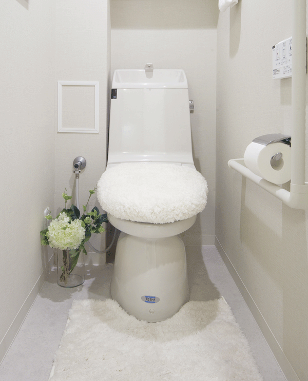 Toilet.  [toilet] Toilet heating toilet seat with warm water washing deodorizing function, For hard to clean and stain-proofing treatment processing of dirt. Super water-saving toilet ECO5 has been adopted (A type model room)