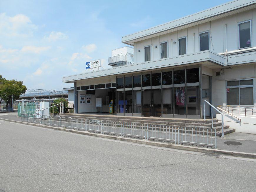 station. Until JR Kita-Itami 240m