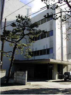 Junior high school. 341m to Itami Tatsuhigashi junior high school (junior high school)