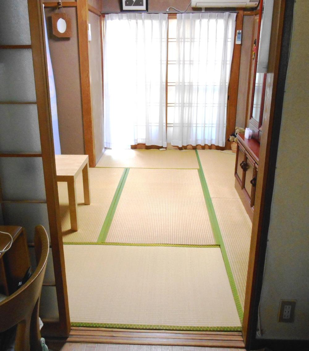 Non-living room. It is the room (Japanese-style)
