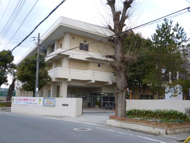 Junior high school. 1236m to Itami Minami Junior High School