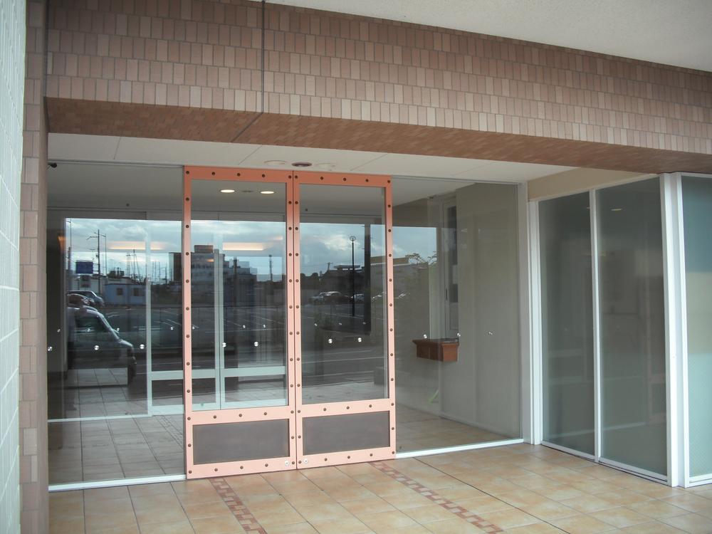 Entrance. Cerezo Court Kakogawa Bright City entrance