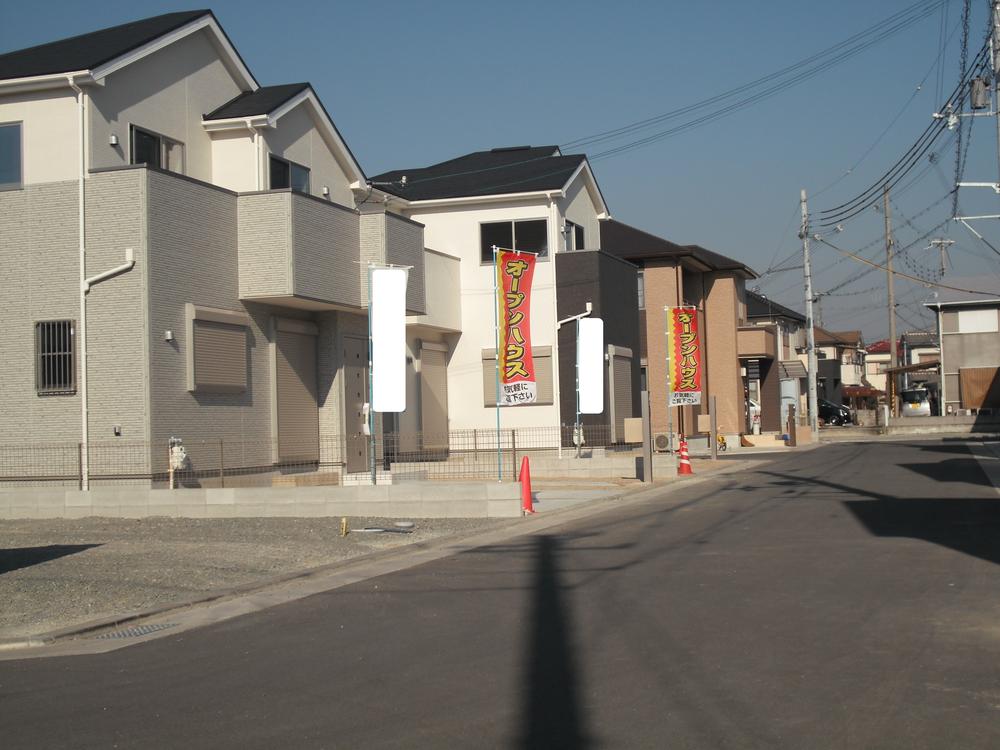 Local photos, including front road. Newly built single-family Kakogawa Noguchichonagasuna local