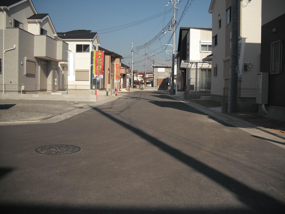 Local photos, including front road. Newly built single-family Kakogawa Noguchichonagasuna local