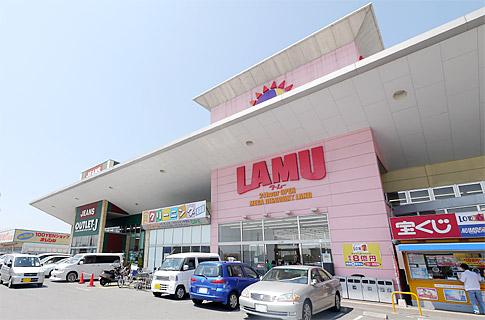 Supermarket. La ・ 1680m to Mu Kakogawa store