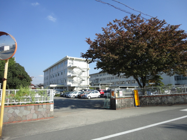 Primary school. 643m to Kakogawa Municipal Noguchikita elementary school (elementary school)