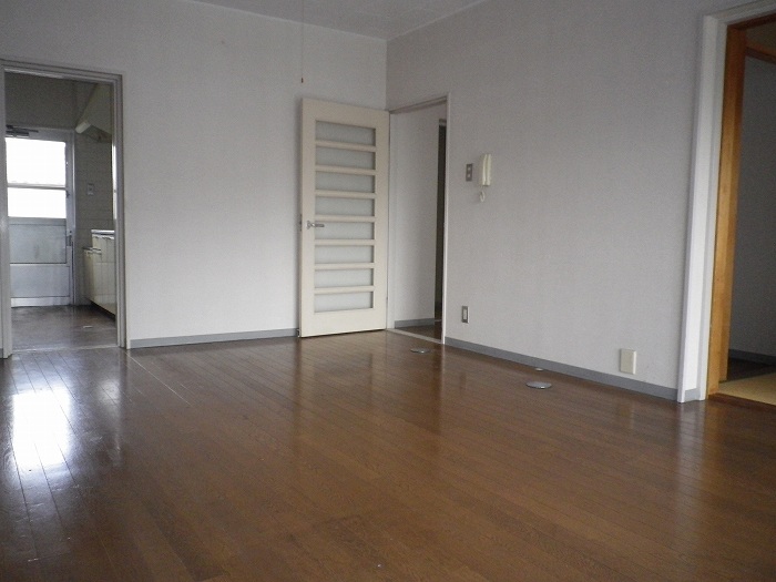 Living and room