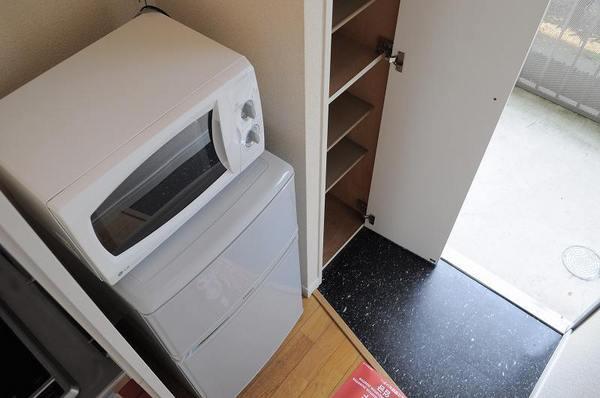 Kitchen. Consumer electronics