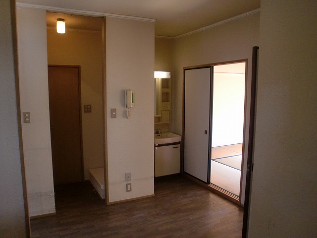 Living and room