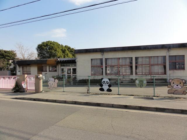 kindergarten ・ Nursery. 980m to Kawanishi kindergarten