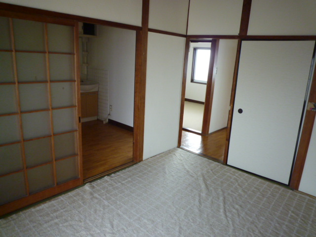 Other room space