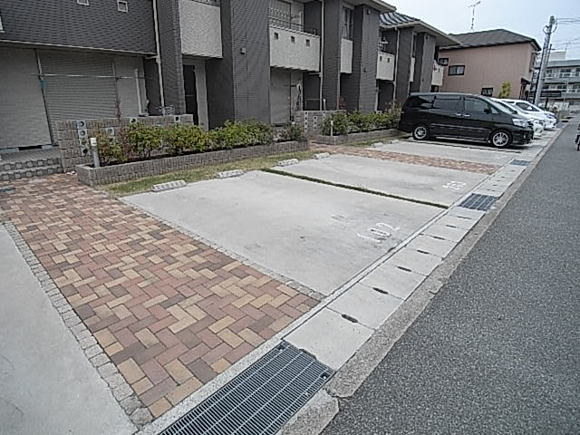 Parking lot