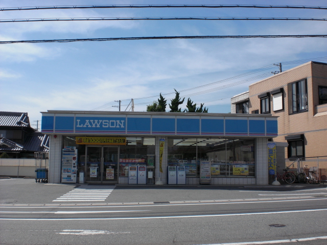 Convenience store. 394m until Lawson Kakogawa Takahata store (convenience store)