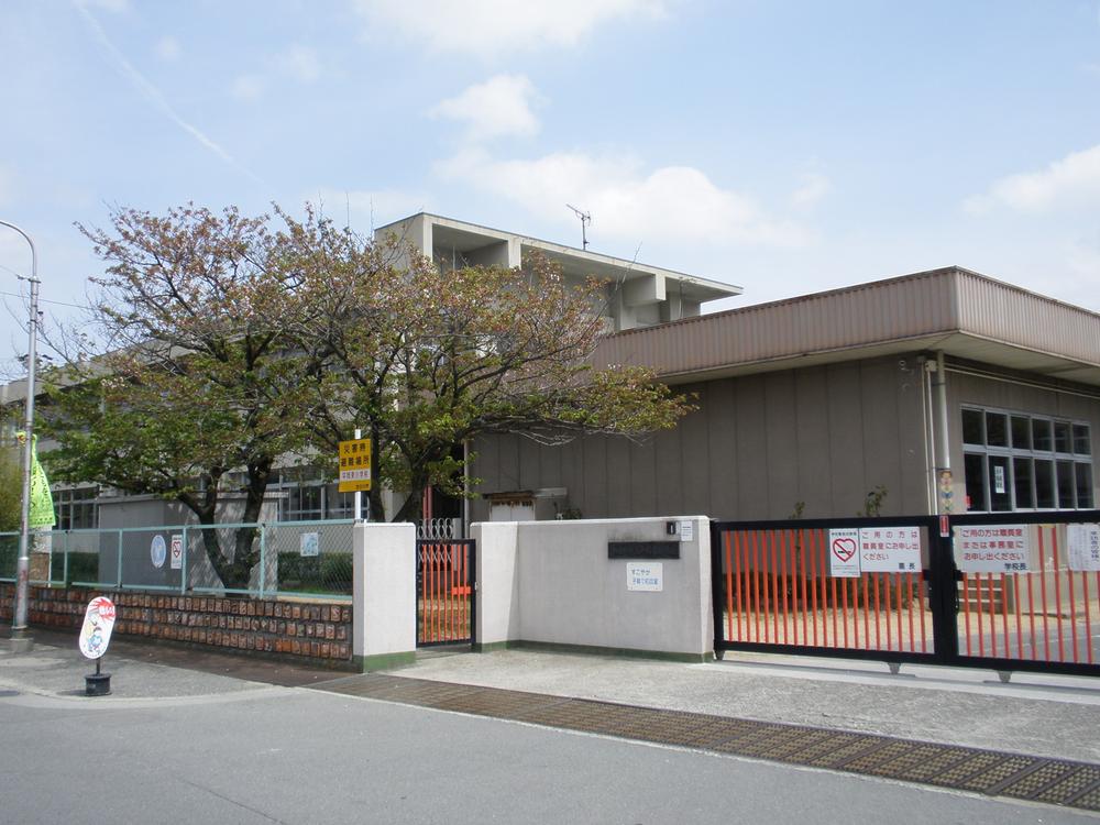 kindergarten ・ Nursery. Kakogawa City Hiraoka to east kindergarten 678m