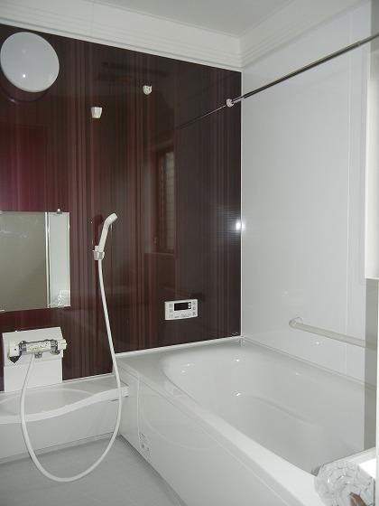 Same specifications photo (bathroom). Same contractor other issue areas bathroom