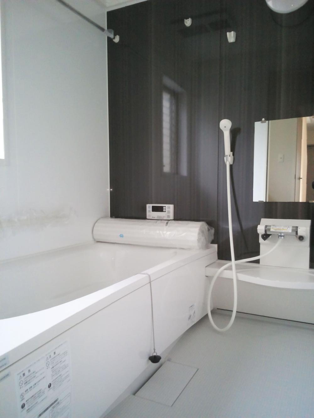 Same specifications photo (bathroom). Same specifications bathroom Bathroom with heating dryer