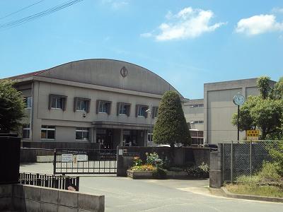 Primary school. Kakogawa 619m up to municipal Minami Noguchi Elementary School