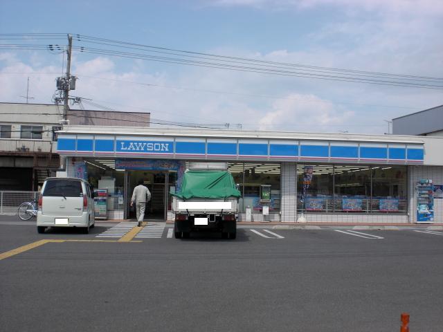 Convenience store. 242m until Lawson Kakogawa Noguchichosakamoto store (convenience store)