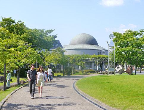 Other.  [Kakogawa Cultural Center] Such as libraries and Planetarium, Oasis of citizens that can be used from children to the elderly. 