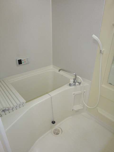 Bath. Add-fired function ・ With bathroom drying heater ^^