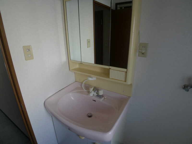 Washroom. image