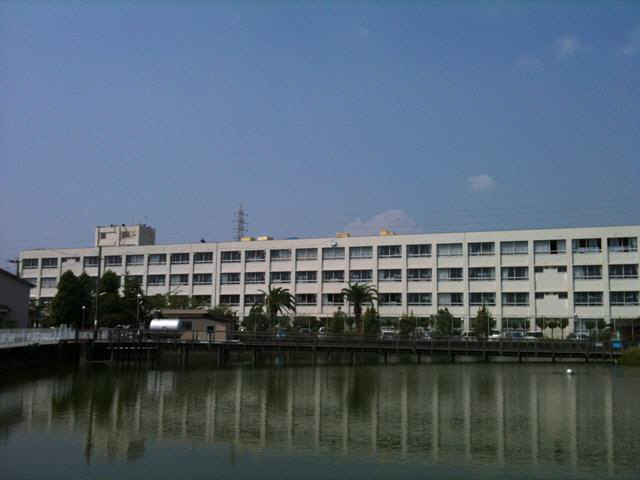 Primary school. Harima Nishi Elementary School until the (elementary school) 465m