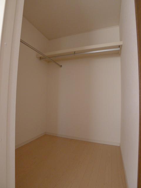 Same specifications photos (Other introspection). (Building 2) same specifications as a walk-in closet