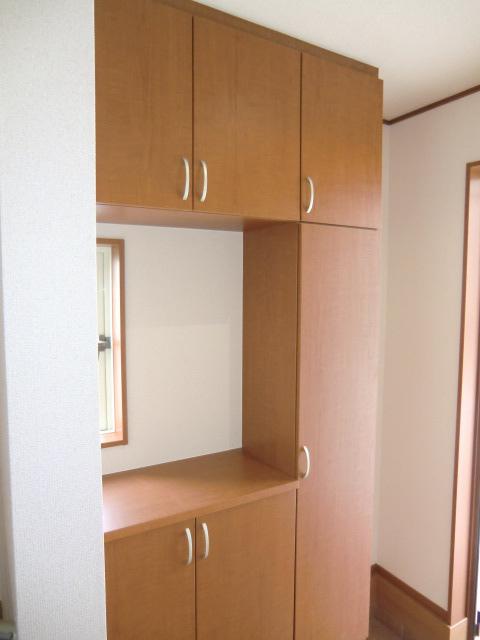 Entrance. Local photos (entrance)