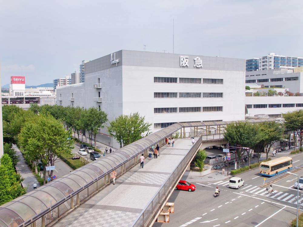 station. 560m shopping centers and supermarkets to Hankyu Kawanishinoseguchi, library, Various facilities such as gourmet has aligned. Also opening ions in this autumn. 