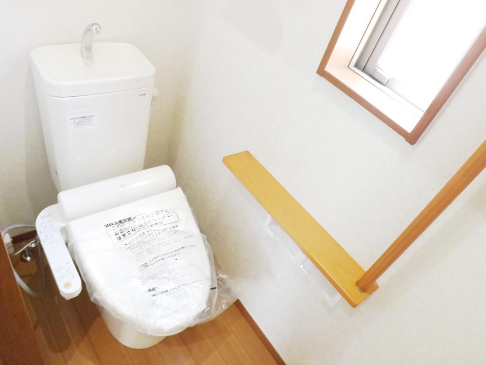 Other Equipment. Same specifications photos (toilet)