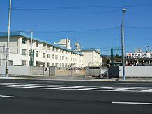 Primary school. 1088m to Kawanishi City Higashitani Elementary School