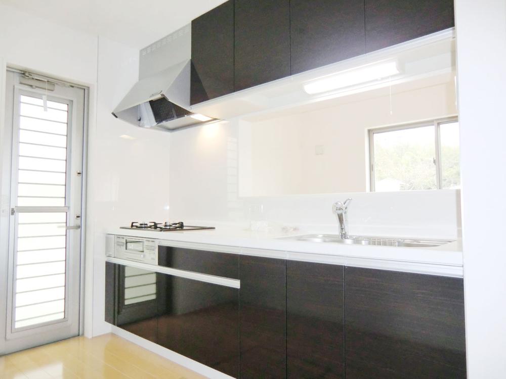 Same specifications photo (kitchen). Same specifications photo (kitchen) Water purifier visceral hand shower! Quiet sink!