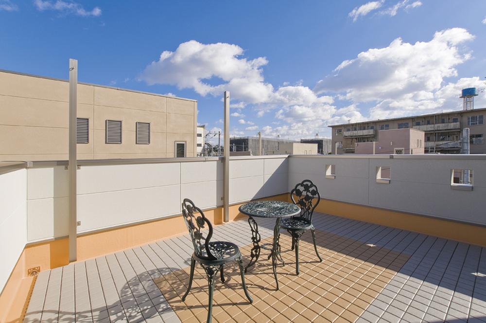 Balcony. About 8 tatami Sky Terrace