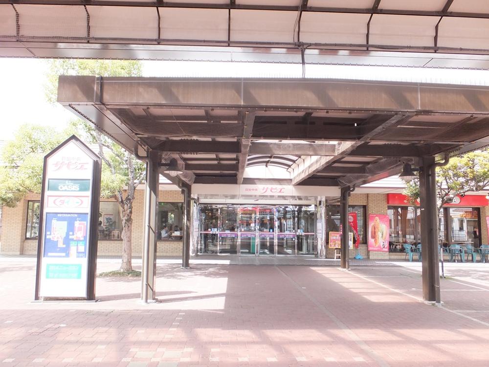 Shopping centre. 2137m to Nissei center Sapie