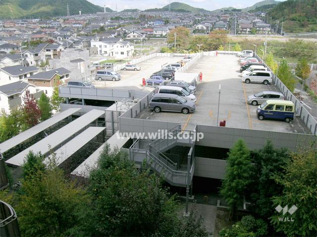 Parking lot