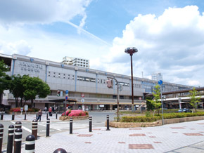 Other Environmental Photo. JR is also connected by a walkway in the "Kawanishinoseguchi" station large station, Is good access to even Osaka area to Kobe direction. Including the Hankyu Department Store is around the station, Various shopping malls, Bank, Lined with amusement facilities