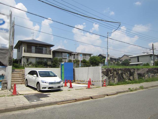 Local appearance photo. Property appearance (from the south) ※ 2012. June 18