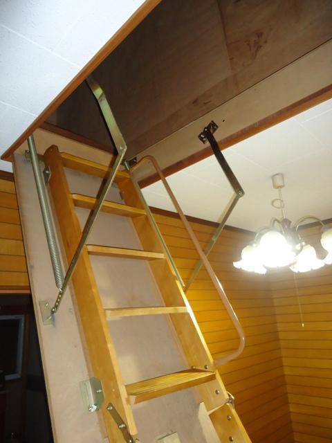 Other introspection. Lifting stairs to the attic storage