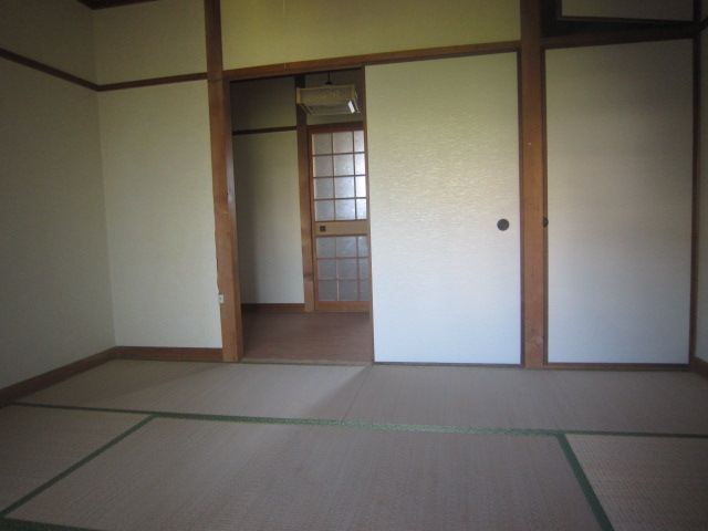 Other room space