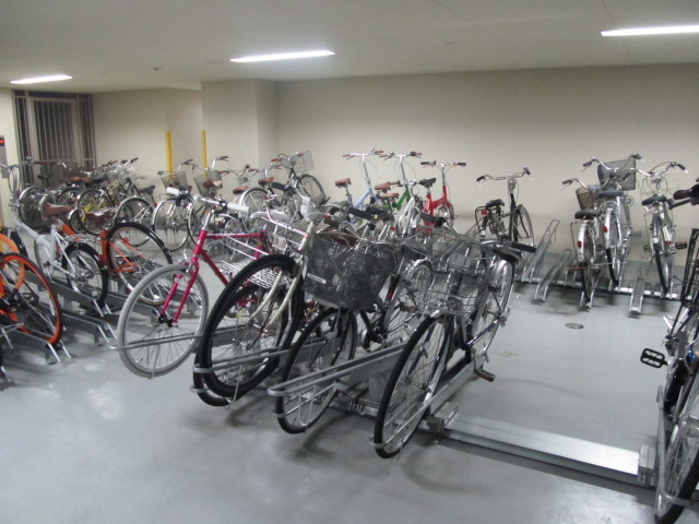 Other common areas. An indoor bicycle parking space ☆