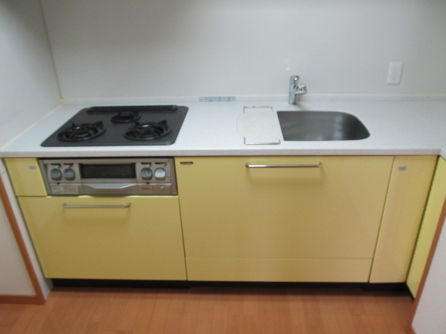 Kitchen. Easy-to-use system Kitchen ☆