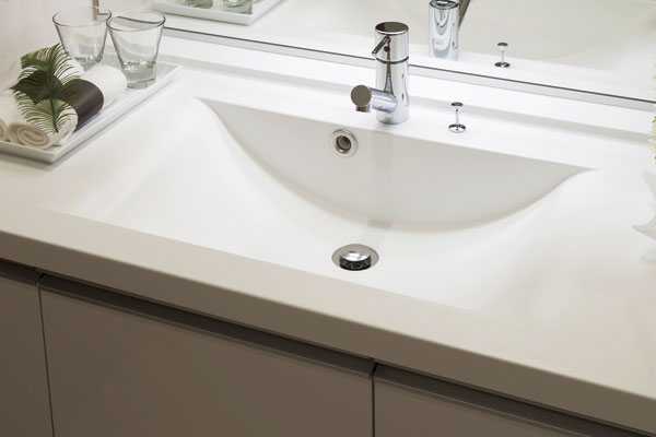 Bathing-wash room.  [Bowl-integrated counter] Seam without care of the bowl has been adopted is an integrated counter effortless artificial marble finish (same specifications)