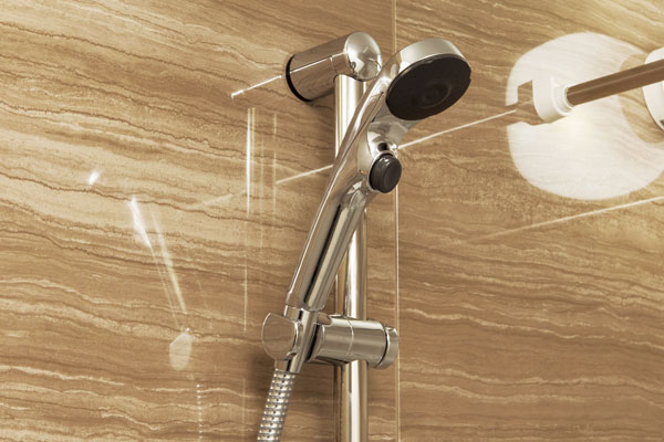 Bathing-wash room.  [Slide bar] Adopt a slide bar that can be free height adjustment. Shower head is a modern metallic design (same specifications)