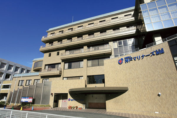 Surrounding environment. Kobe Mariners Koseikai hospital (13 mins ・ About 970m)