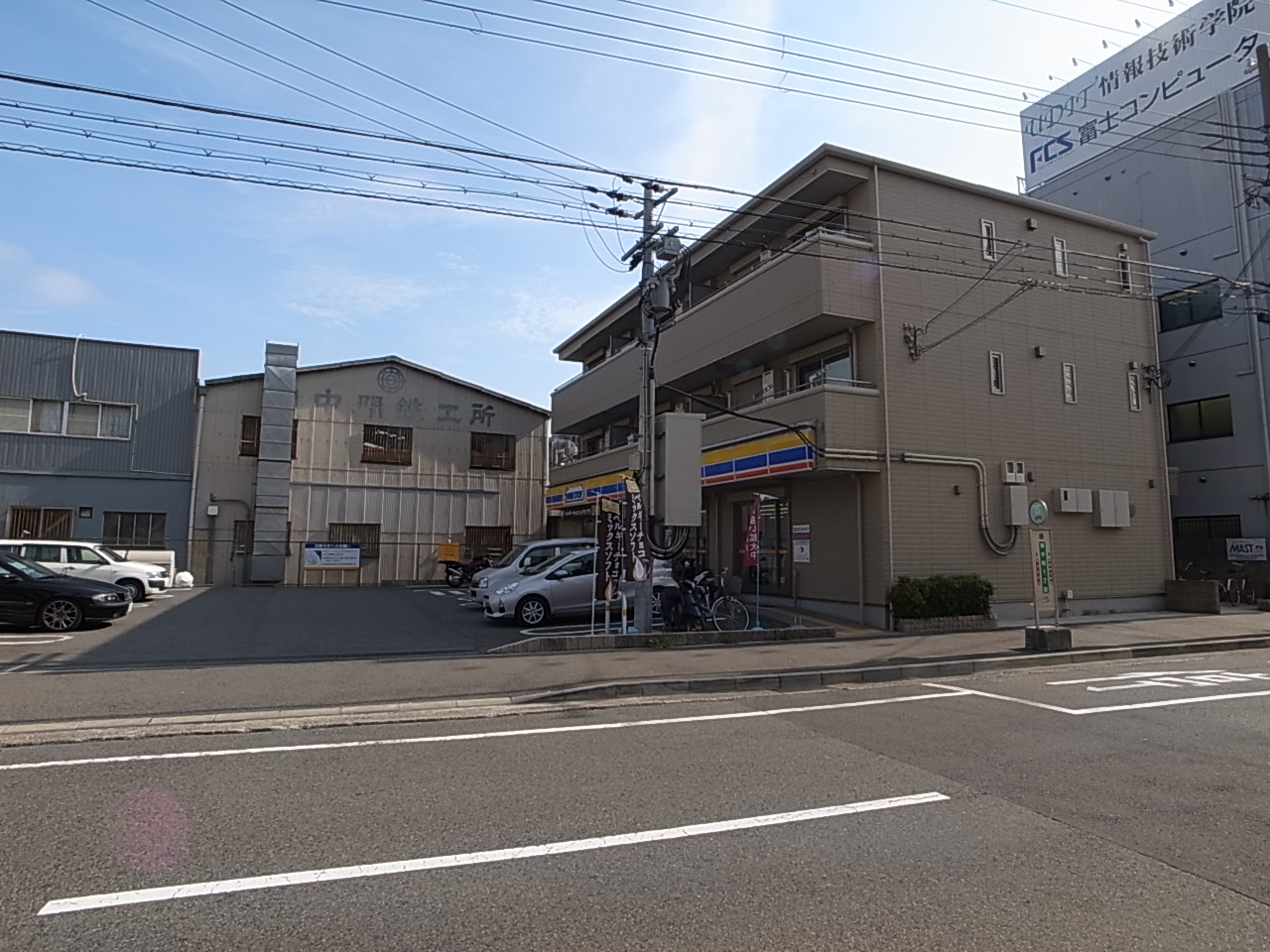 Convenience store. MINISTOP 404m to Kobe center Tsutsui Machiten (convenience store)