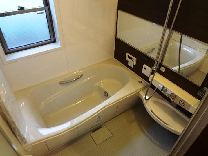 Bathroom. Yamamotodori 4-chome Newly built single-family bathroom