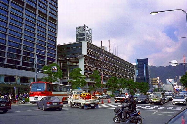 Government office. 180m until Kobe Ward Office (government office)