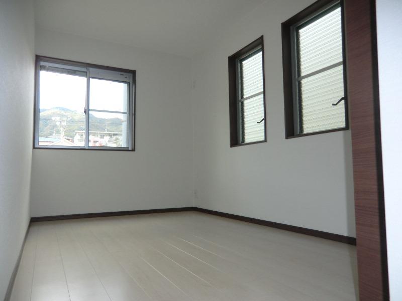Non-living room. Miyamoto through 2-chome, detached Western style room